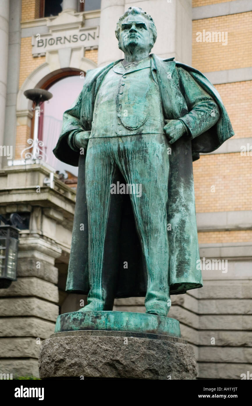 Norway Oslo Bjørnson statue outside National theatre Stock Photo Alamy