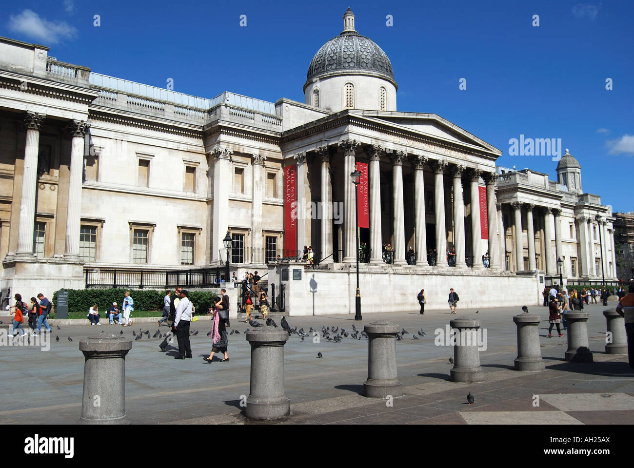 National Gallery, Trafalgar Square, City of Westminster, Greater London ...