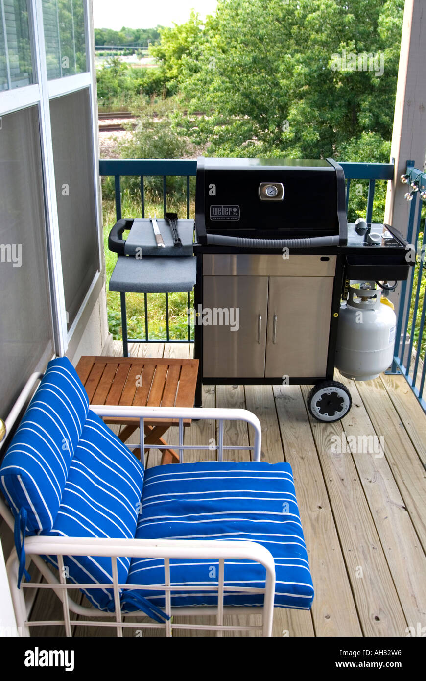 Outdoor Deck & BBQ Grill Stock Photo Alamy