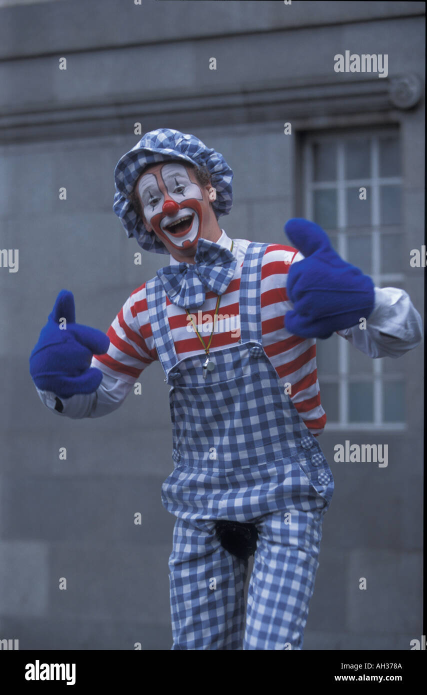 Circus clown bike hi-res stock photography and images - Alamy