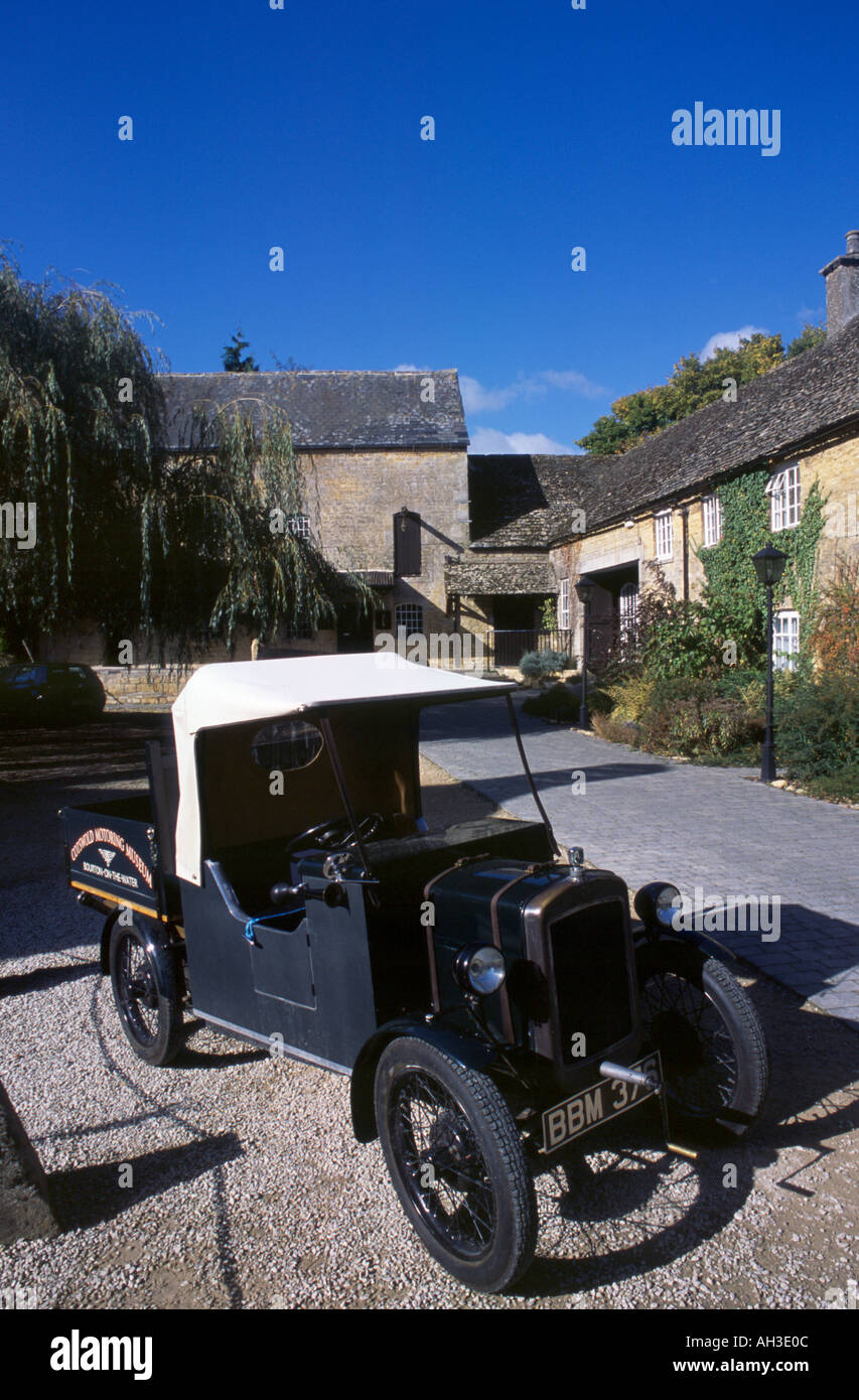 Vintage Car Cotswolds England Stock Photo Alamy