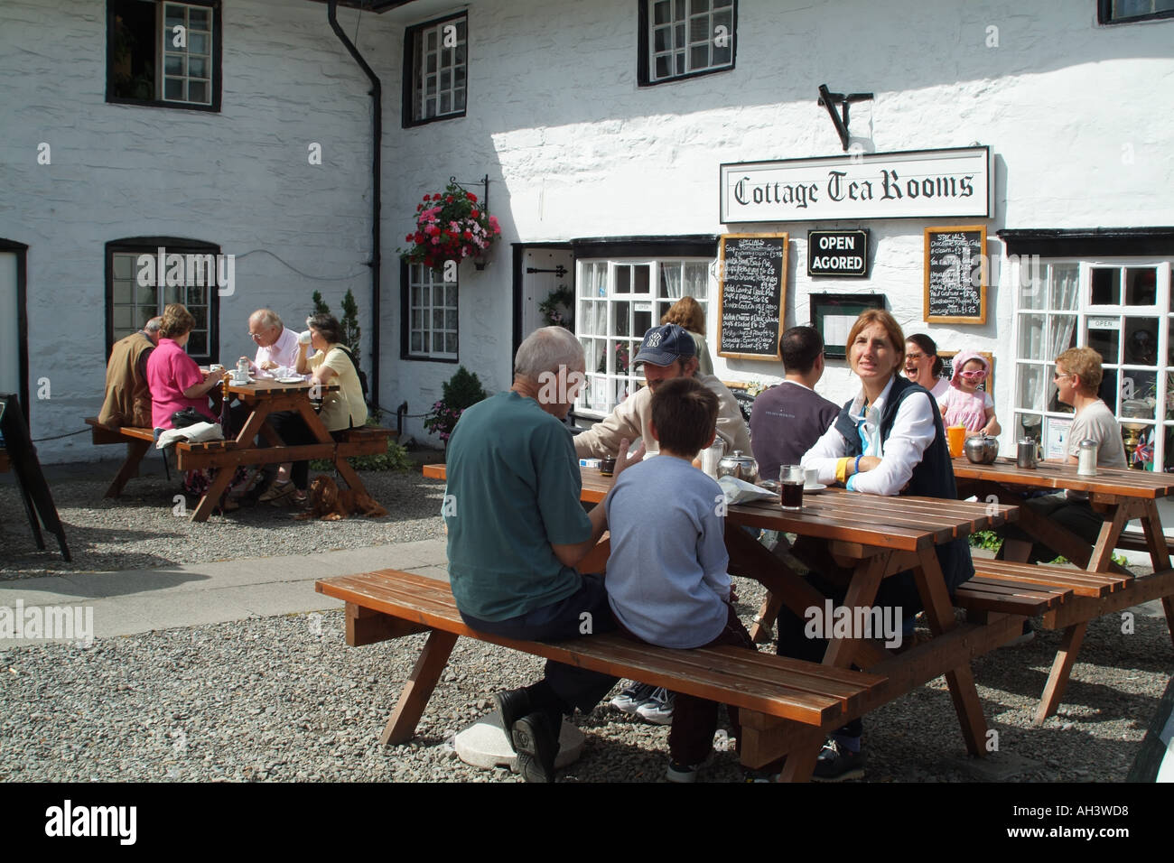 Tearoom and cafe restaurant in Llangollen Wales UK Stock Photo