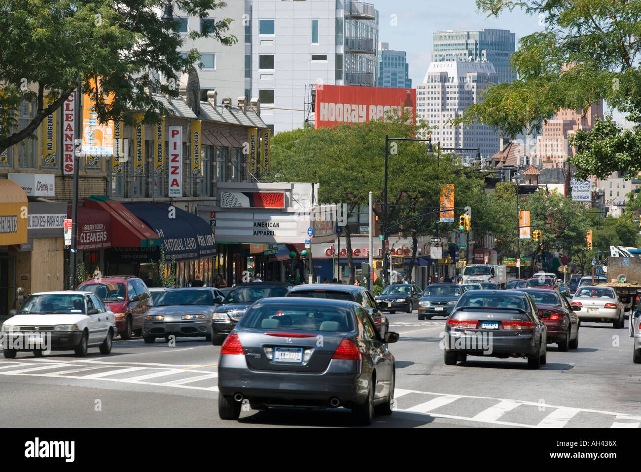 TRAFFIC FLATBUSH AVENUE BROOKLYN NEW YORK CITY USA Stock Photo Alamy