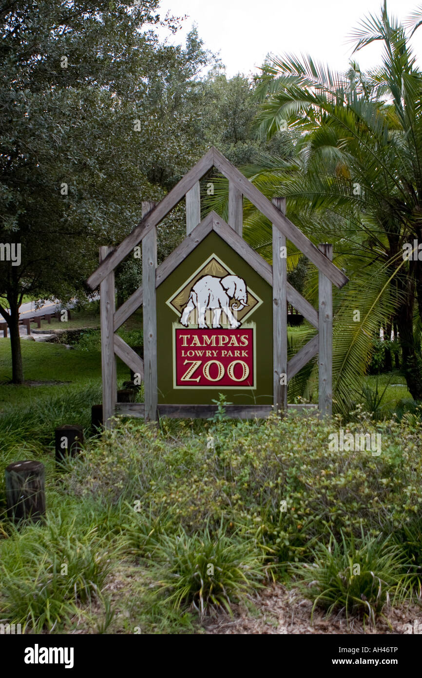 Tampa Zoo Sign Stock Photo Alamy