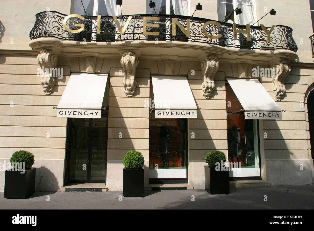 PARIS - JULY 20: Givenchy Company Headquarters And Store On July