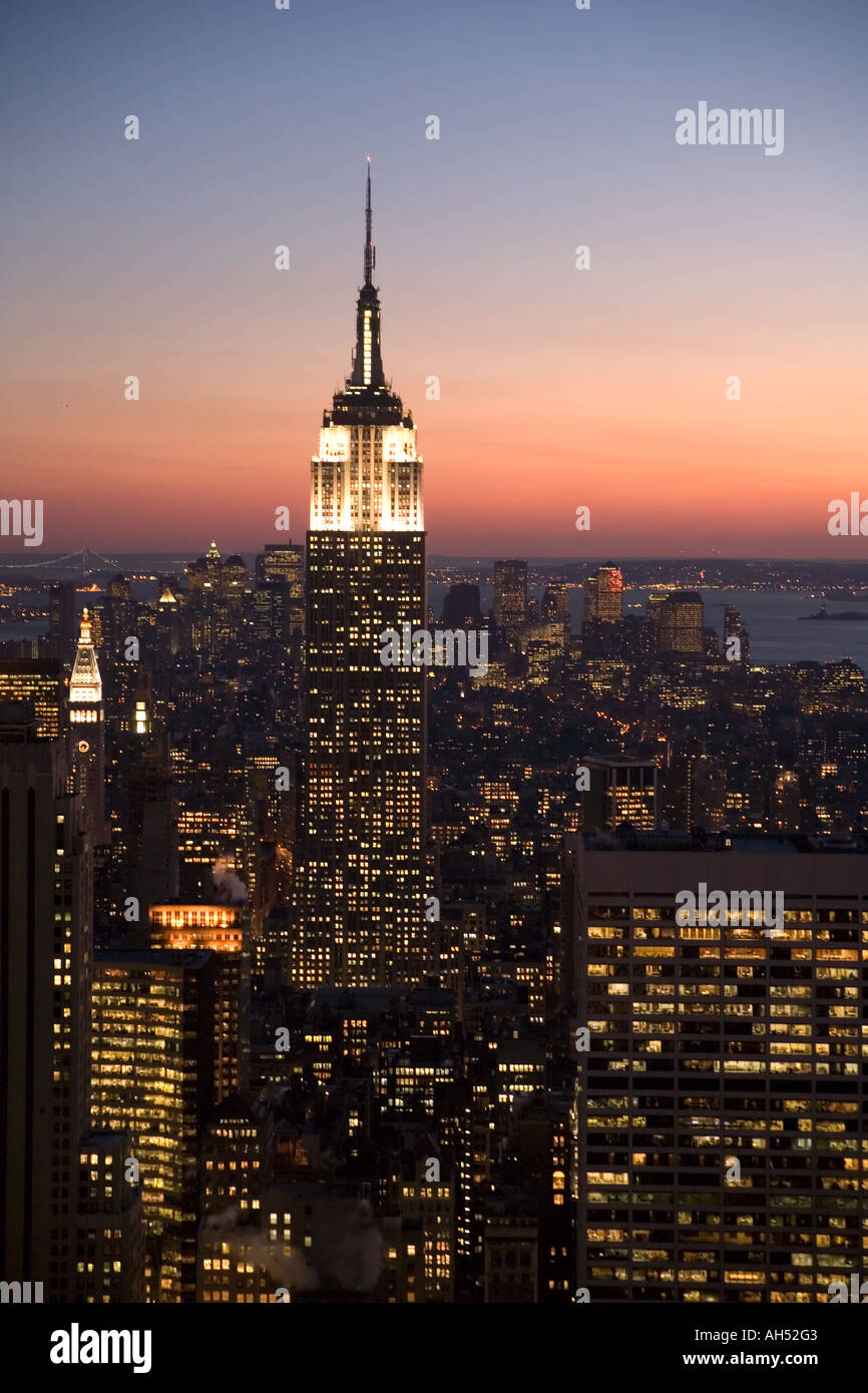 Aerial photograph of the New York City skyline at Night Stock Photo - Alamy