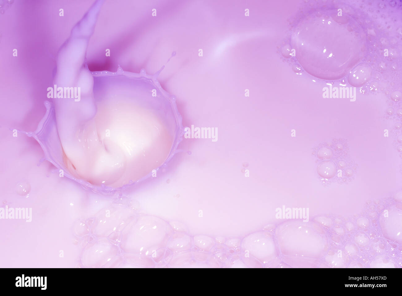 Purple colour splash hi-res stock photography and images - Alamy