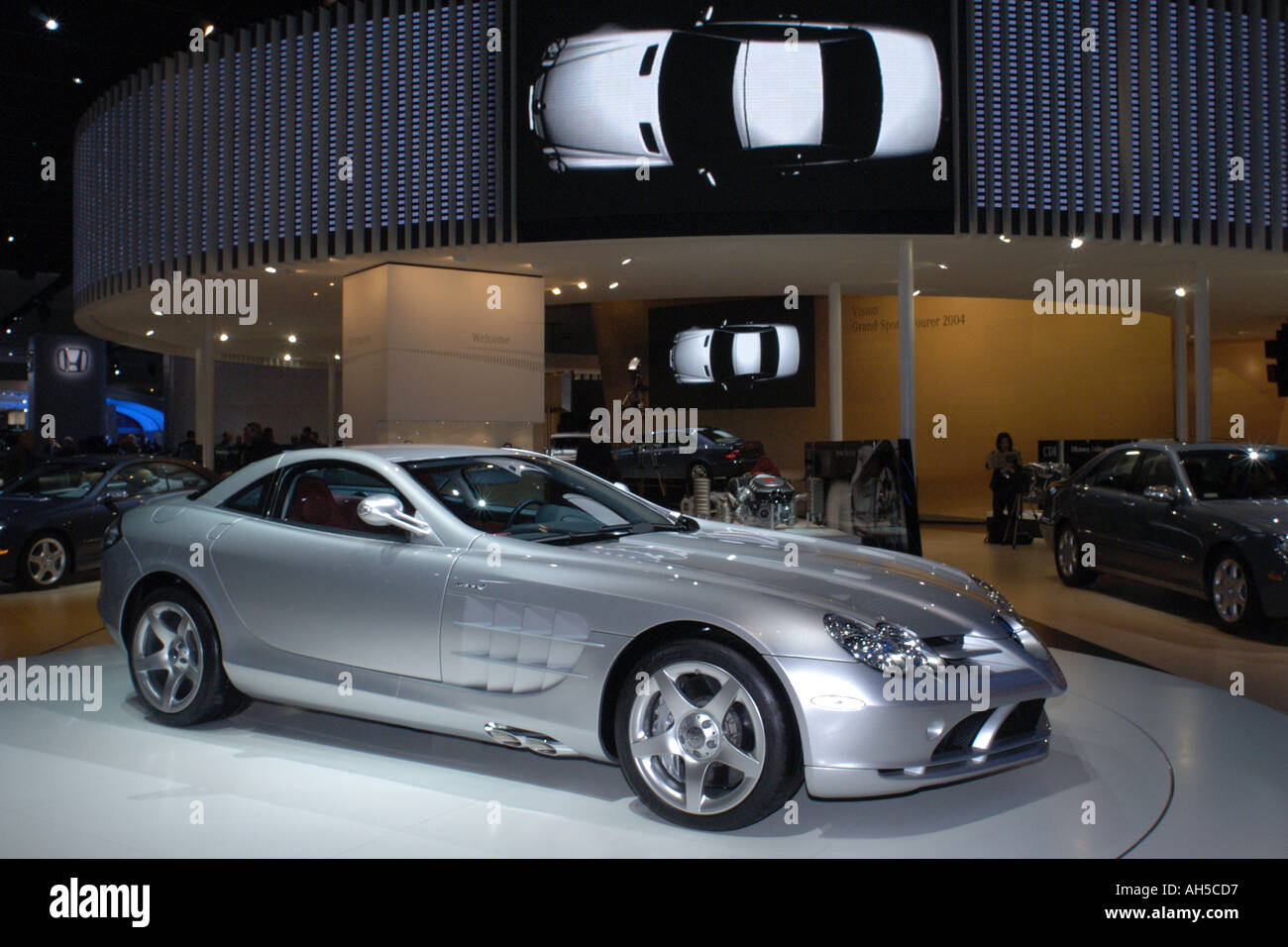 front three quarter of Mercedes SLR McLaren at the North American International Auto Show 2004 Stock Photo