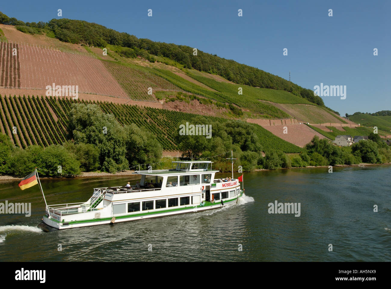 Tour boat on the river Mosel (Moselle Stock Photo Alamy