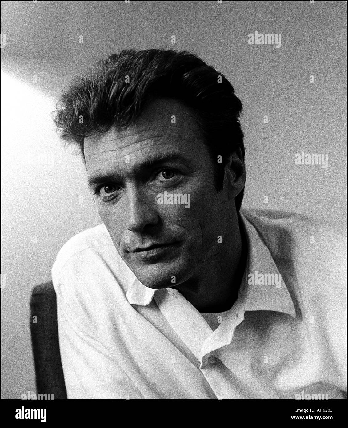 Clint Eastwood cult movie poster print 1970 Two Mules for Sister Sara