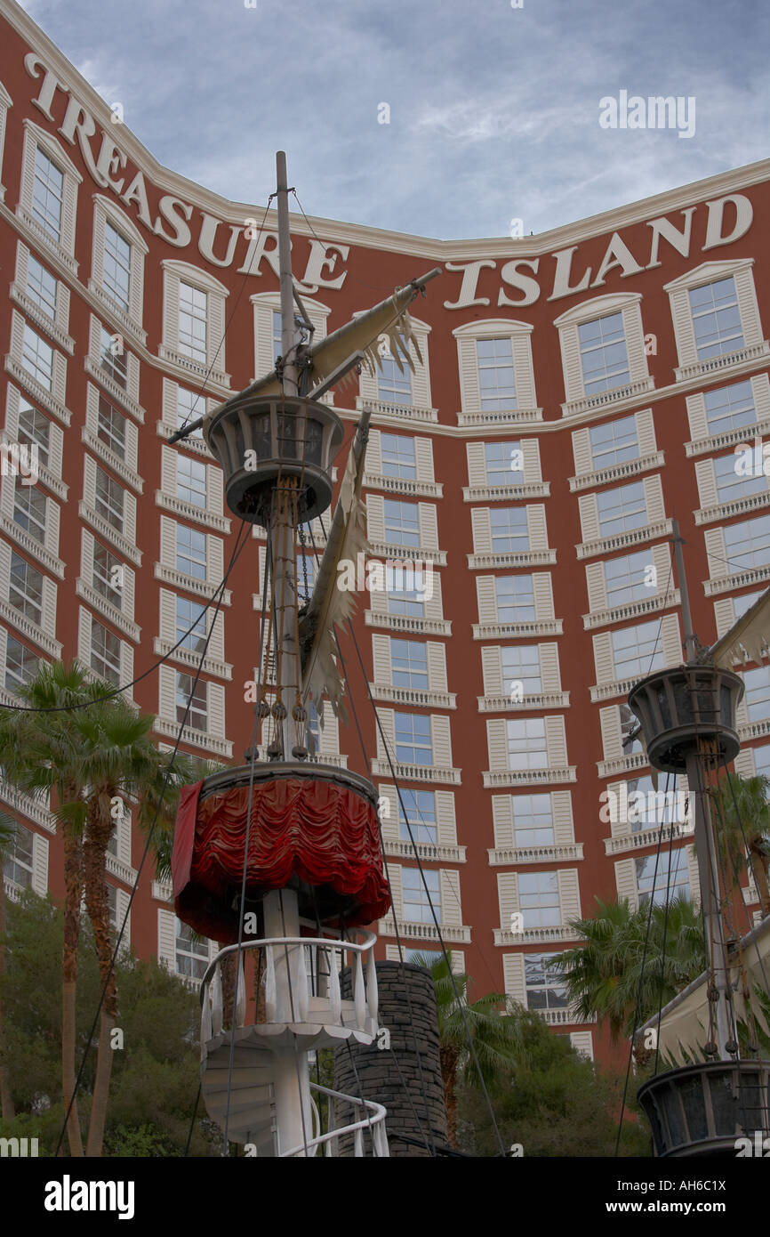 Mast of pirate ship at the Treasure Island hotel in Las Vegas Stock Photo
