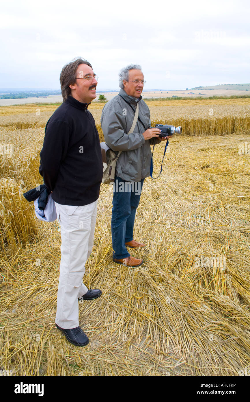Alien crop circle hi-res stock photography and images - Alamy