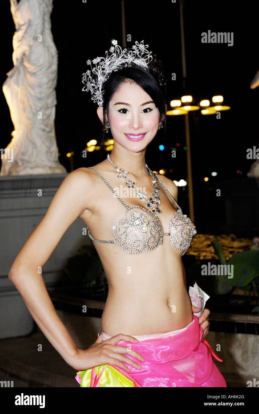 Thai Transvestite