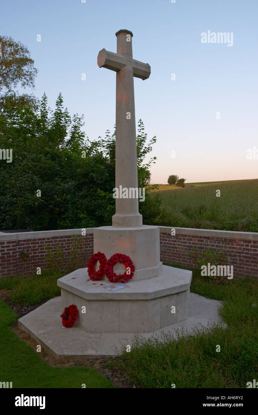 The Cross of Sacrifice at Devonshire Cemetery Mametz The Somme Picardy France (present in most CWGC military cemeteries) Stock Photo