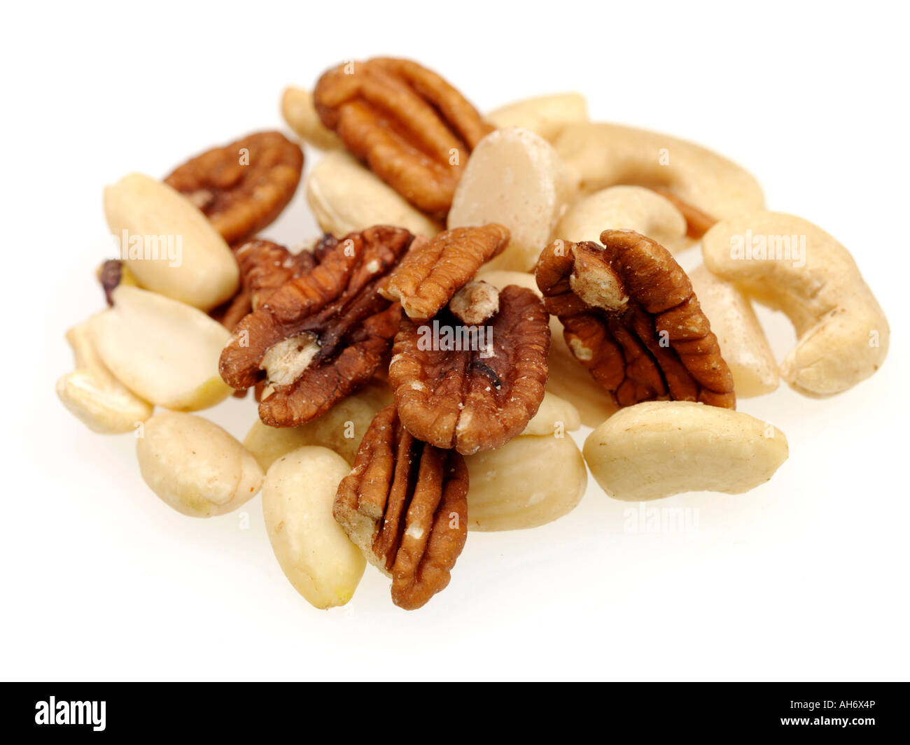 Unroasted mixed nuts wallnuts cashew peanuts pecan hires stock