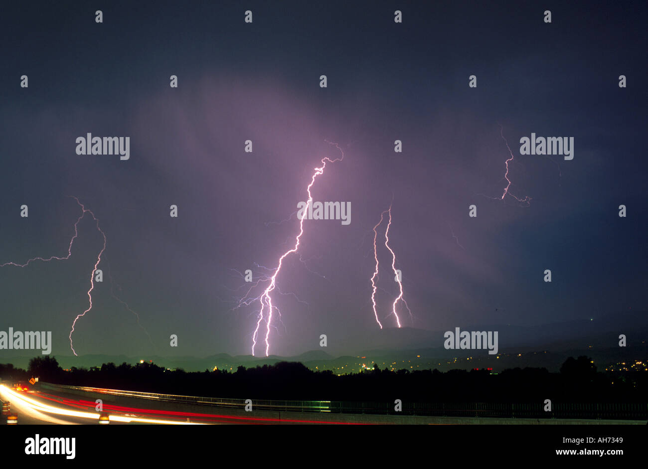 Lightning strikes during thunder storm over Boise Idaho Stock Photo - Alamy