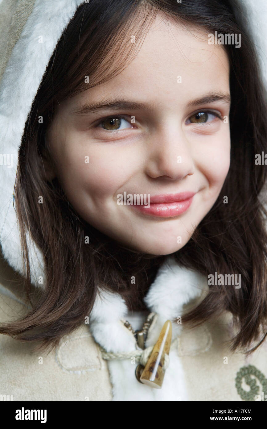 Portrait of a girl smiling Stock Photo - Alamy