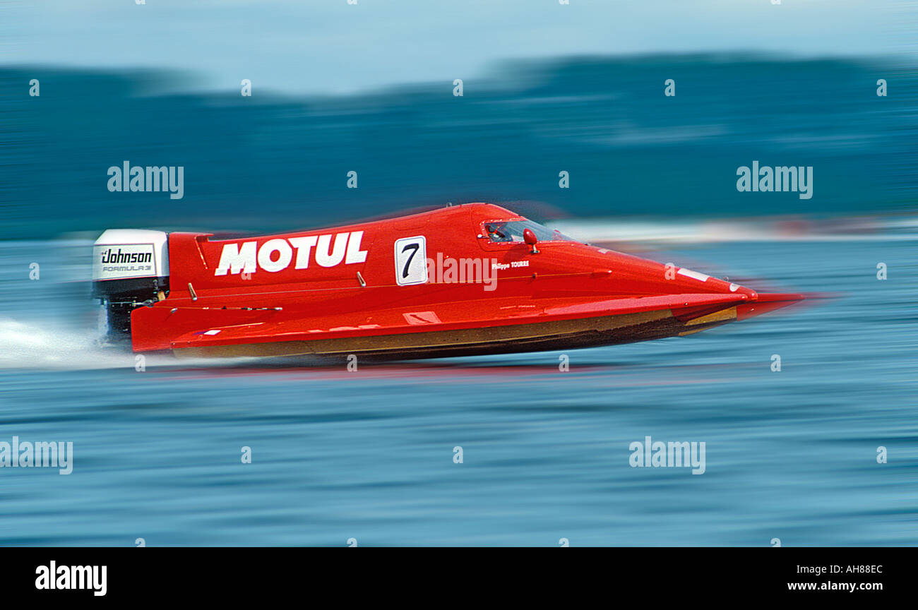 Formula 3 Power boat in race Stock Photo