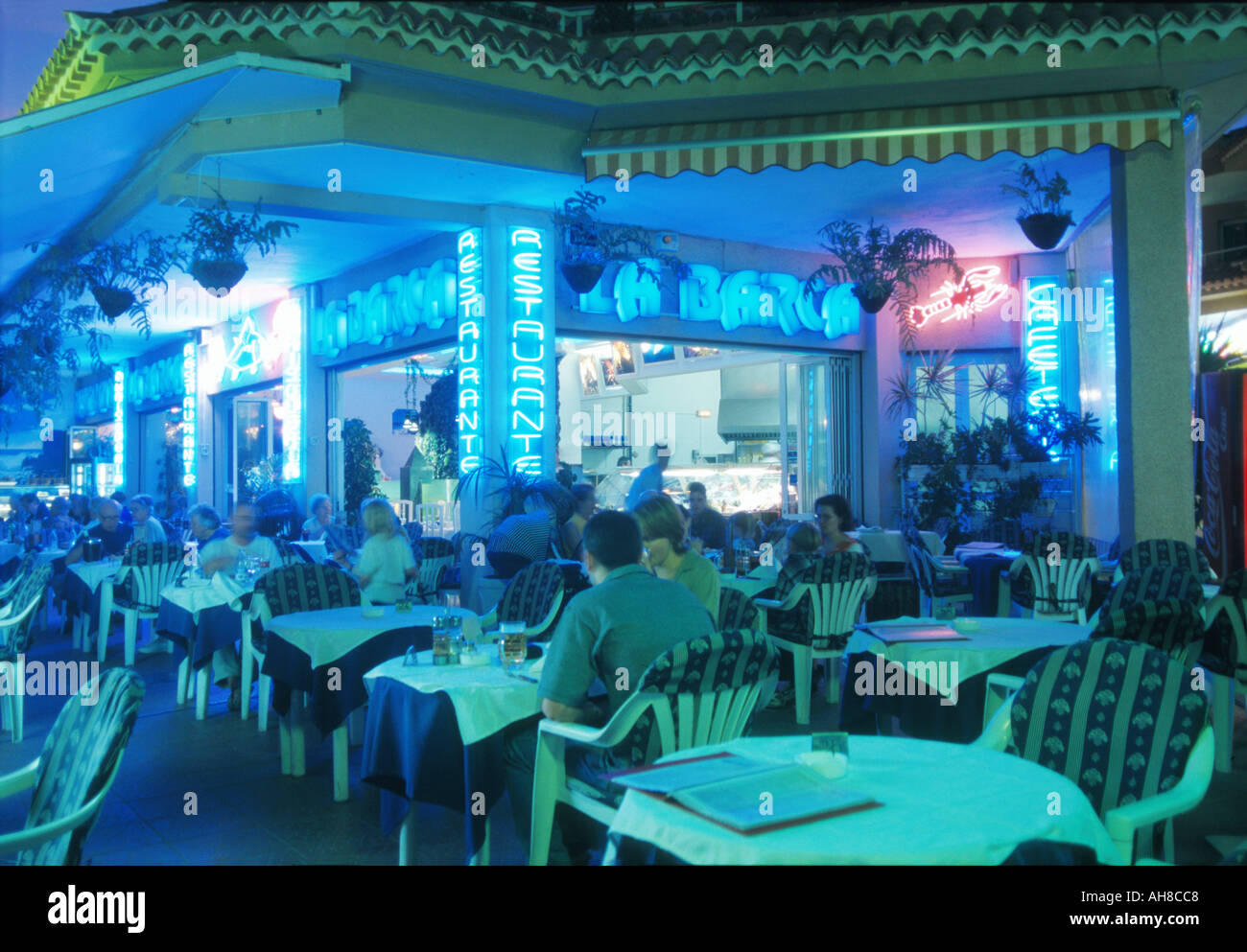 Blue moon restaurant sign hi-res stock photography and images - Alamy