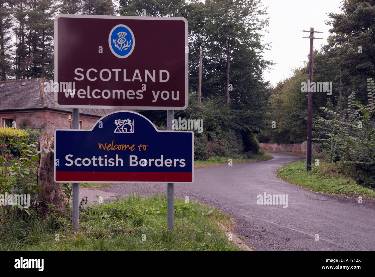 Scotland border signpost Stock Photo Alamy
