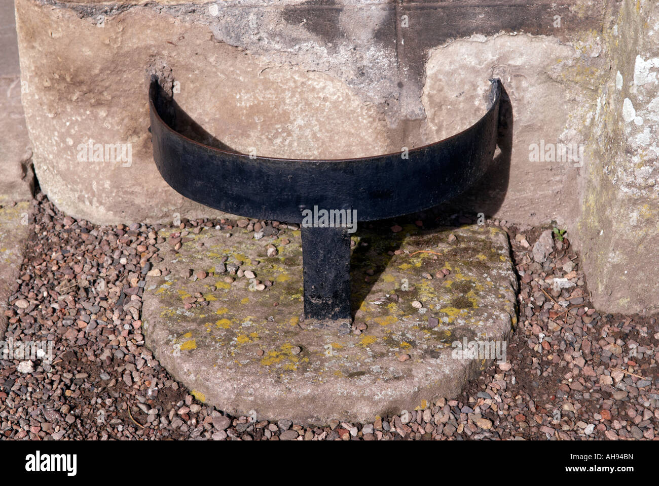 Metal boot scraper hi-res stock photography and images - Alamy