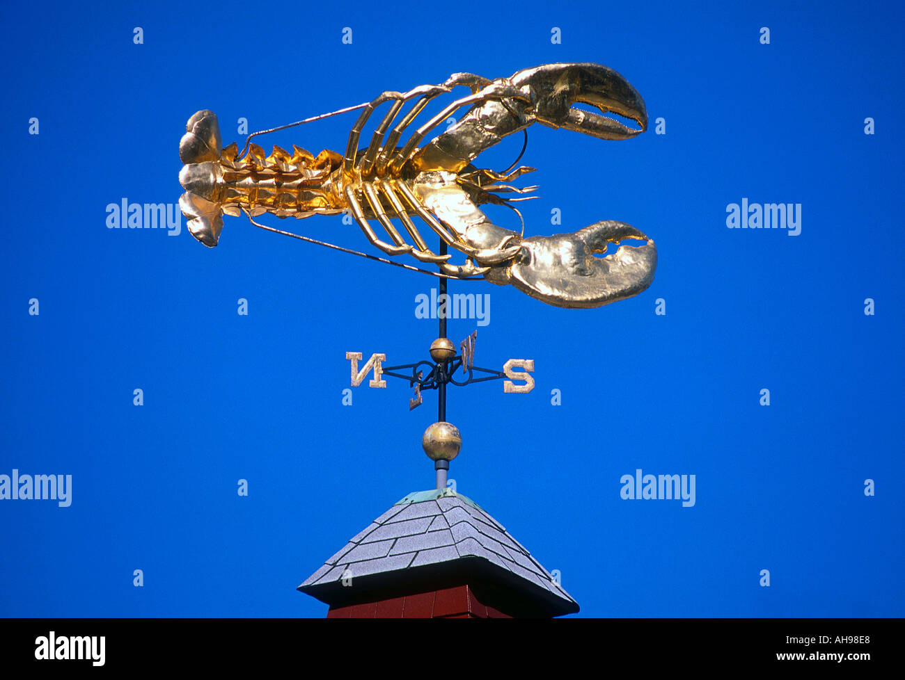 Lobster weather vane hi-res stock photography and images - Alamy
