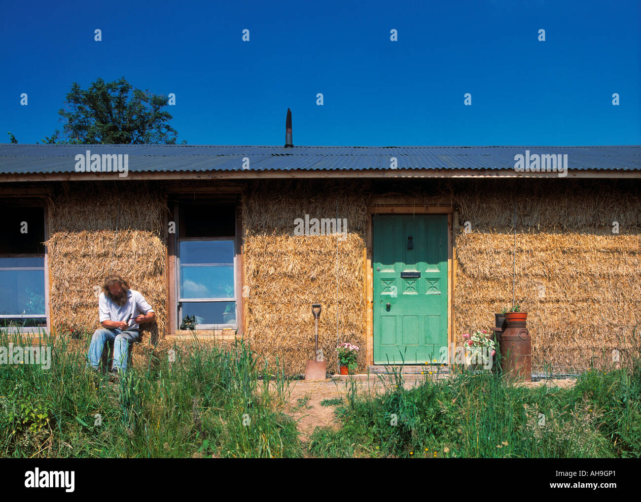 Straw house at Abergavenny Wales Stock Photo Alamy