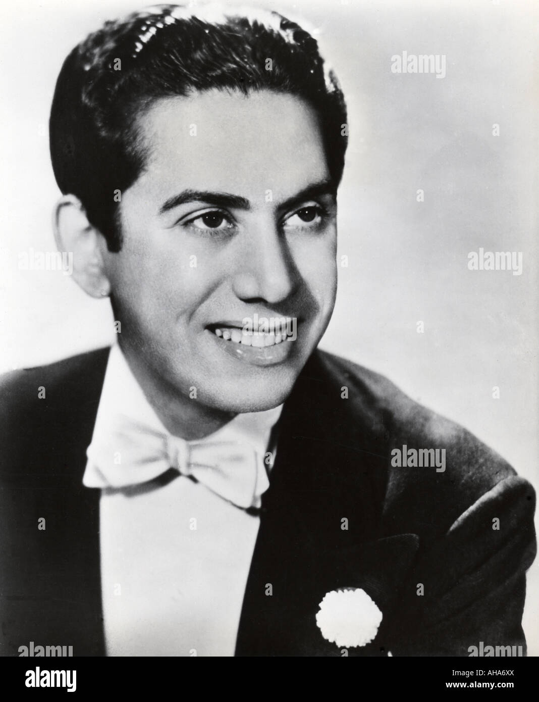洋楽 Carmen Cavallaro Piano Collection Carmen Cavallero At The Piano - Album by Carmen Cavallaro