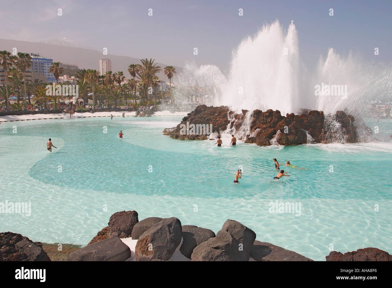 Lago Martianez,  Puerto de la Cruz,  Tenerife,  Canary Islands,  Spain. Stock Photo