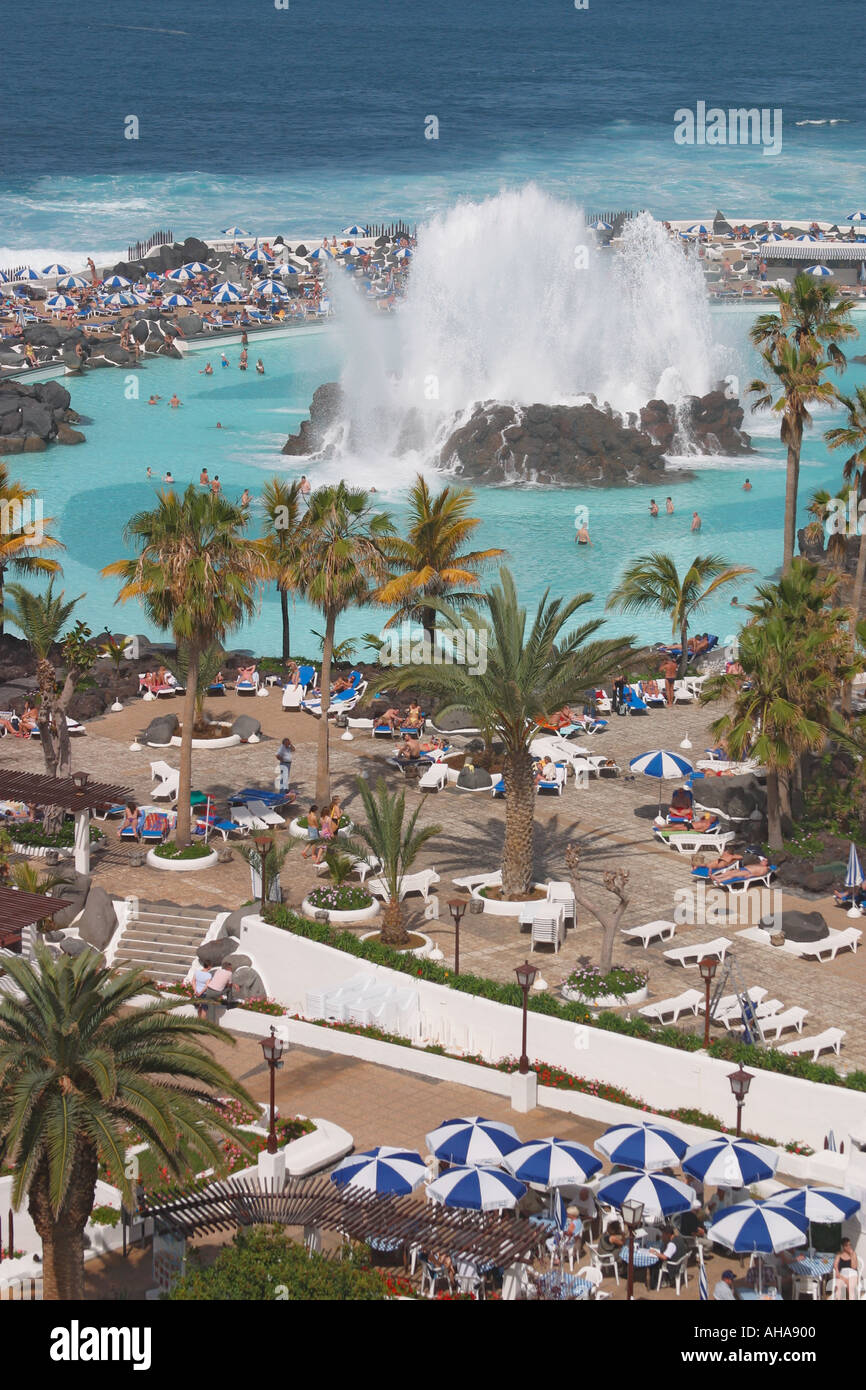 Lago Martianez,  Puerto de la Cruz,  Tenerife,  Canary Islands,  Spain. Stock Photo
