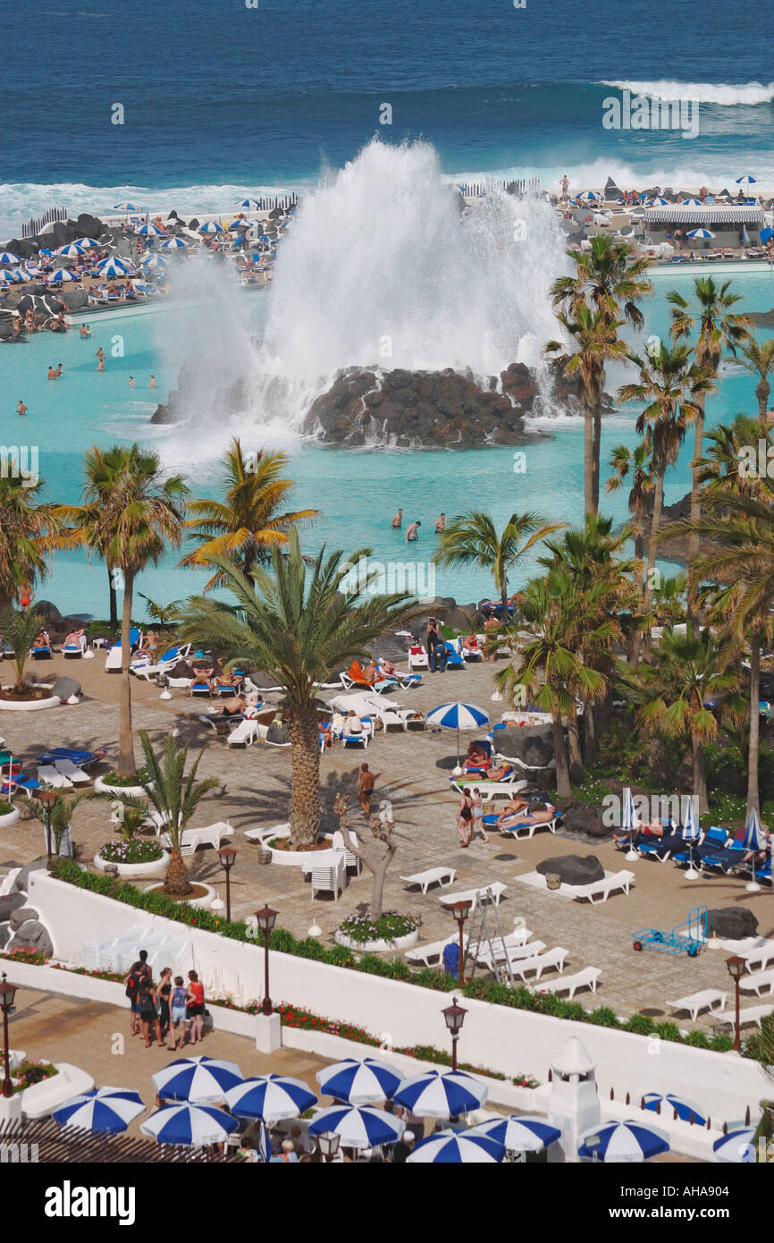 Lago Martianez,  Puerto de la Cruz,  Tenerife,  Canary Islands,  Spain. Stock Photo