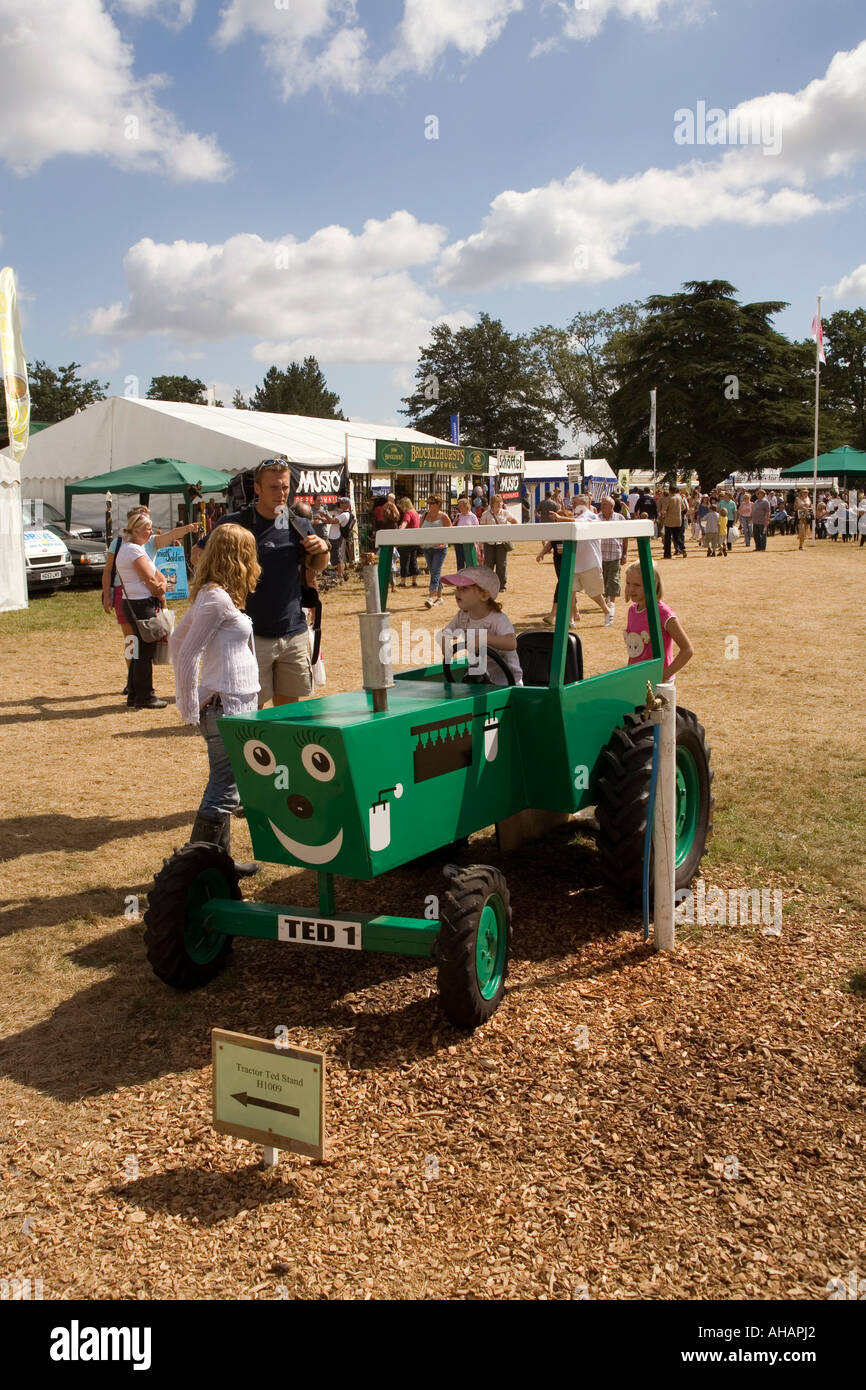 Children playing fair good hi-res stock photography and images - Alamy