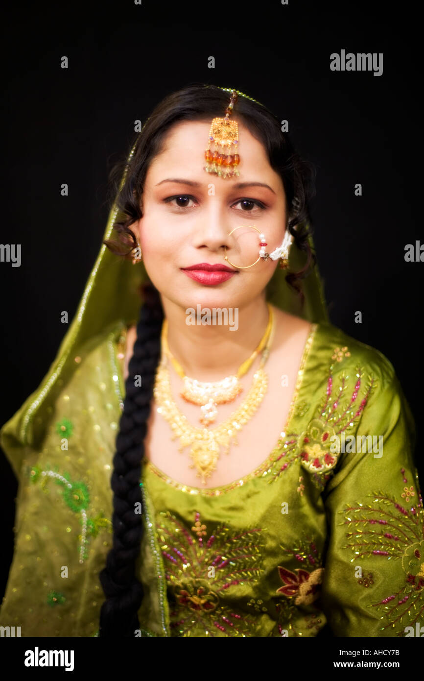 Pakistani beautiful girl marriage