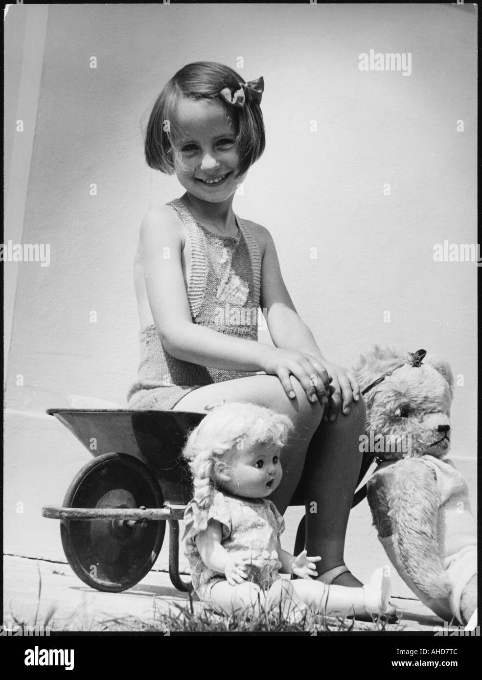 1940s Girl High Resolution Stock Photography and Images - Alamy