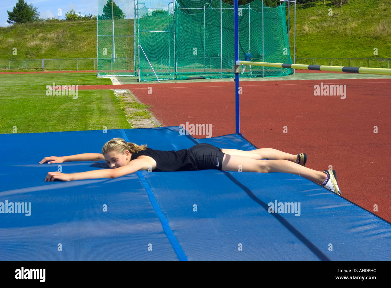 Junior girl track hi-res stock photography and images - Alamy