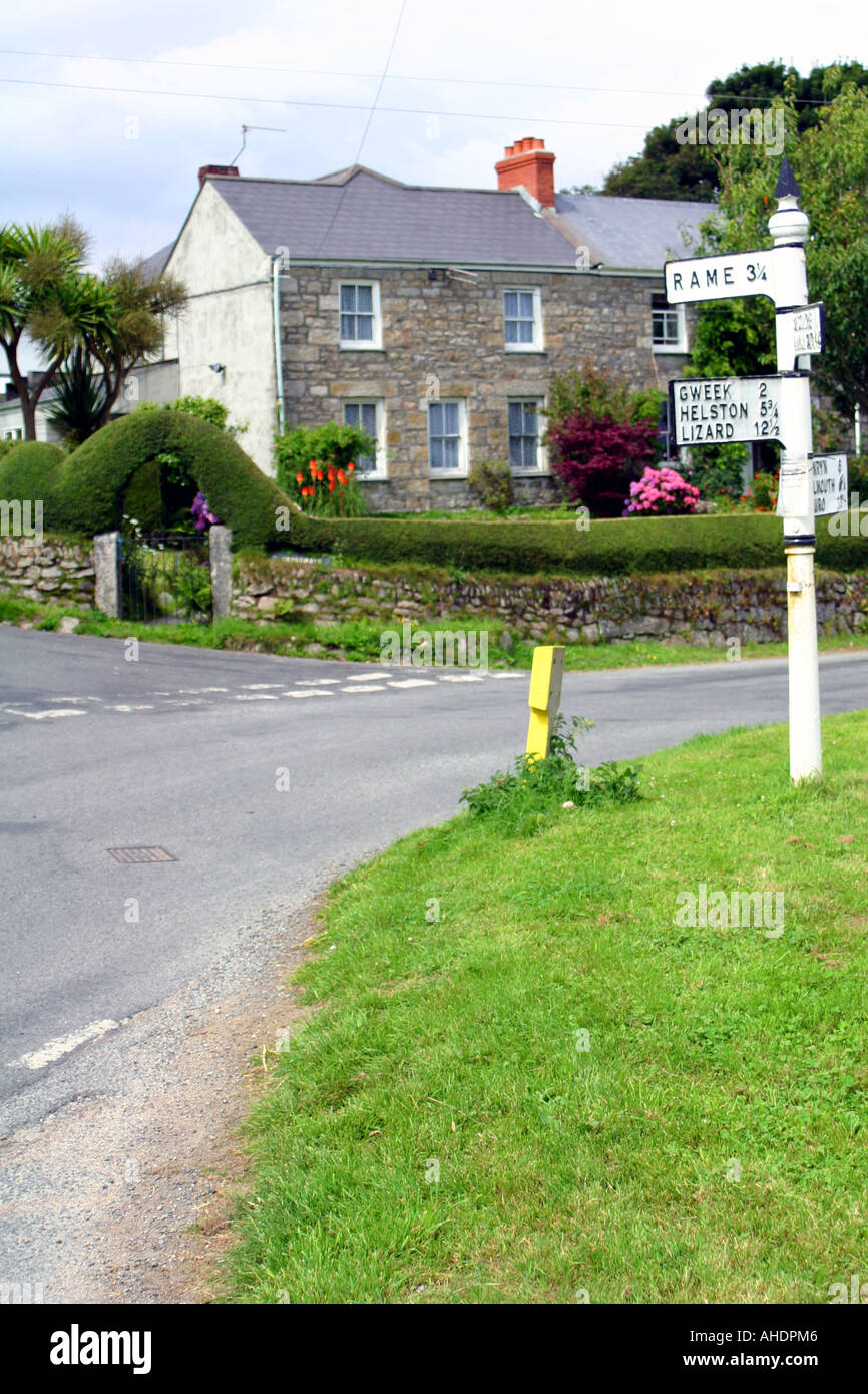 Cornish slate roof hires stock photography and images Alamy