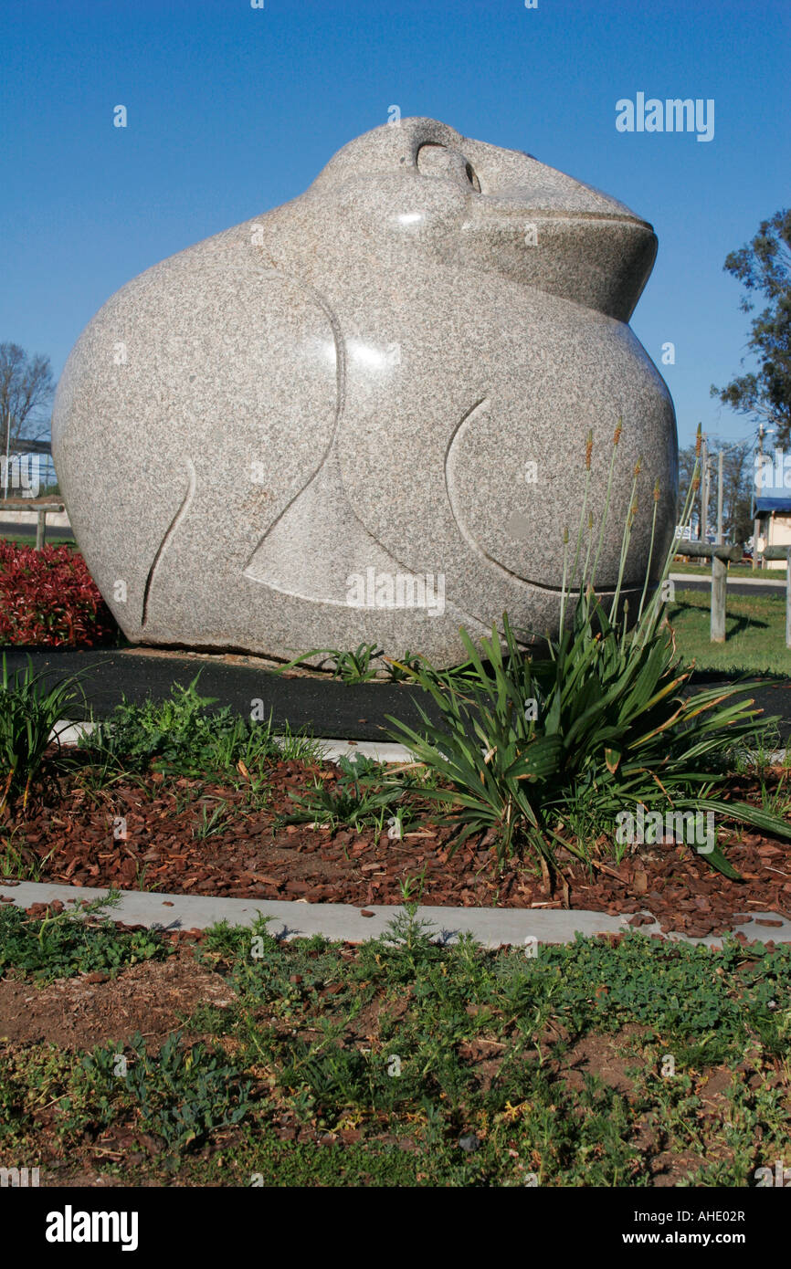 Large Frog Statue High Resolution Stock Photography And Images Alamy