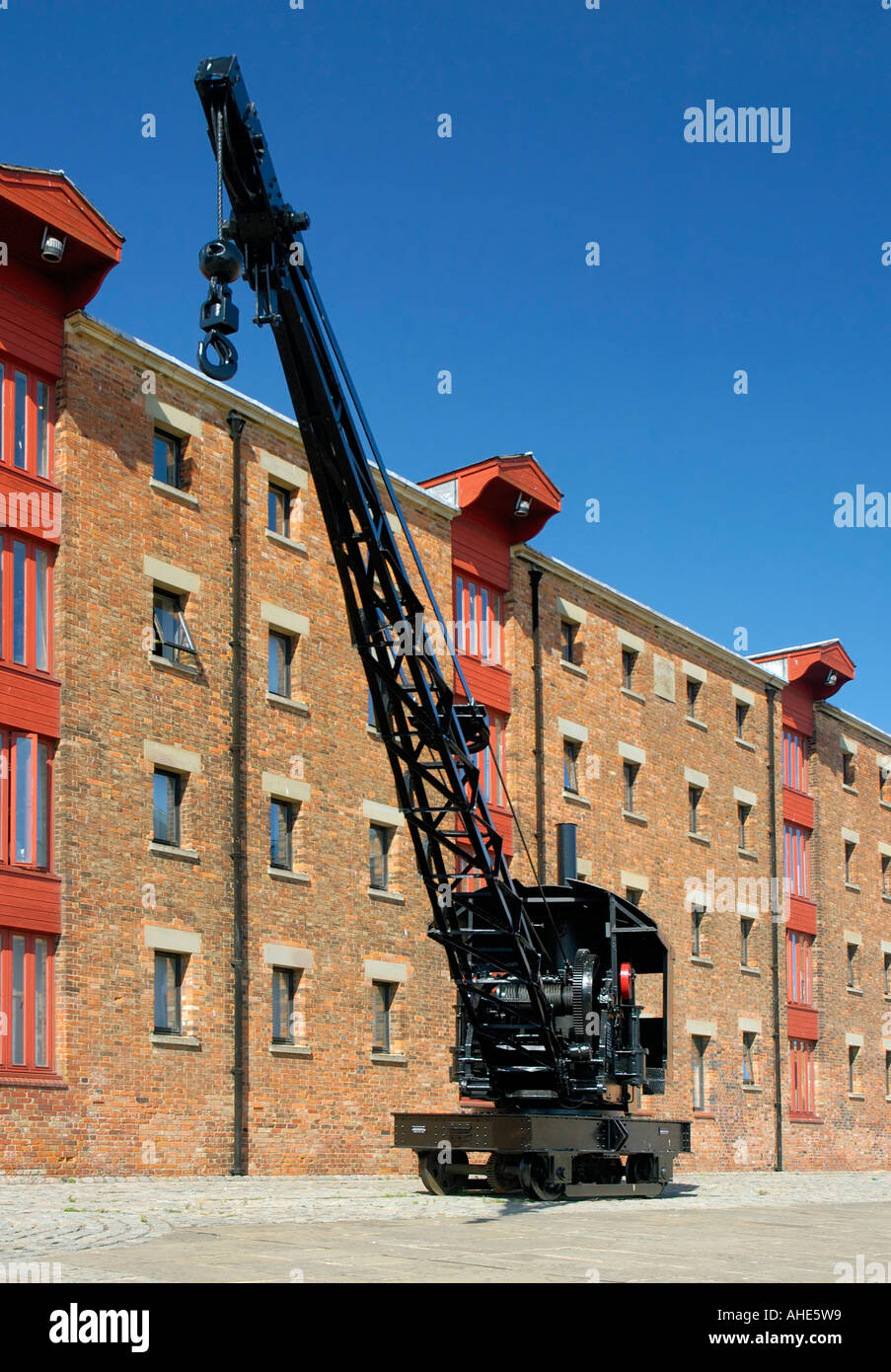Joseph Booth Steam Crane North Quay Gloucester Docks Stock Photo Alamy