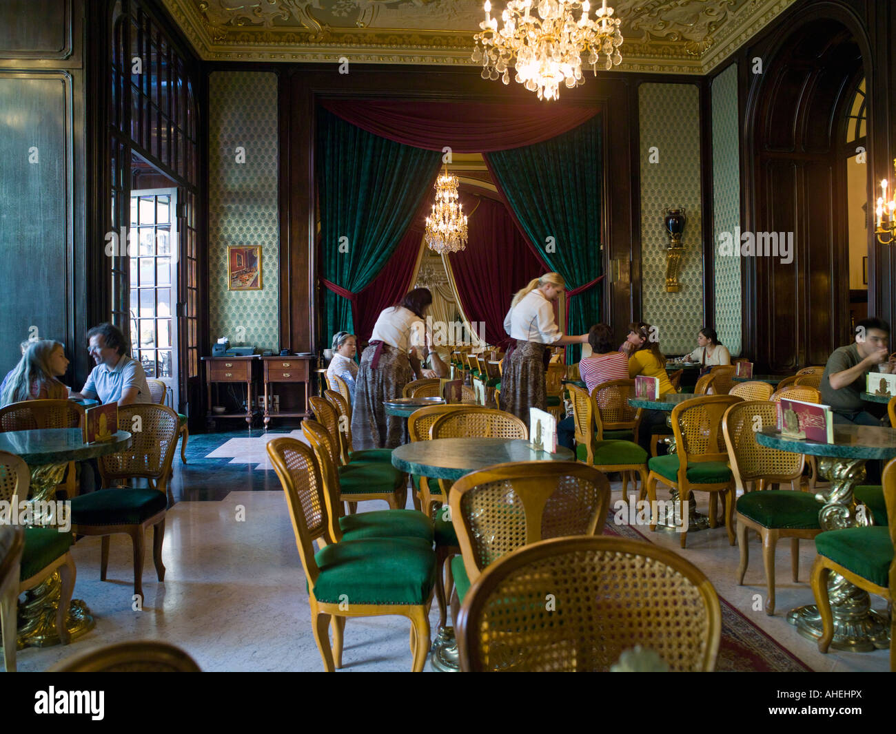 interior of Gerbeaud patisserie house, Vörösmarty tér (square