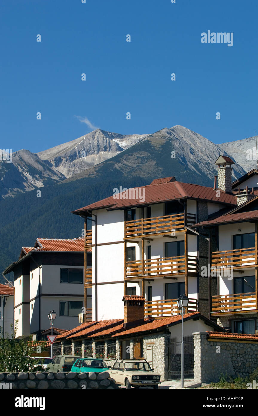 Newly built houses for sale to investors, Bansko, The Pirin Mountains, Bulgaria Stock Photo