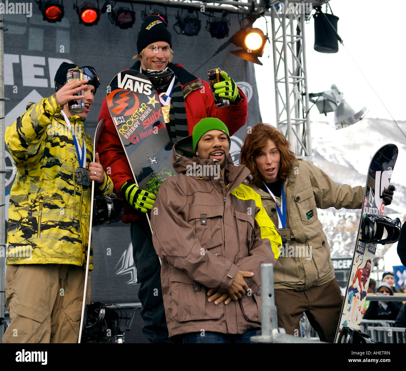 Rapper Common poses with Andreas Wiig, Jussi Oksanen, and Shaun White at the 2007 ESPN Winter X Games in Aspen, Colorado, USA Stock Photo