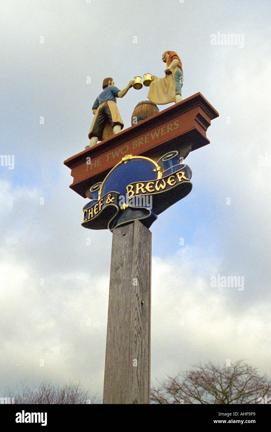 The Two Brewers Public House Inn Sign, Chipperfield, Hertfordshire Stock Photo