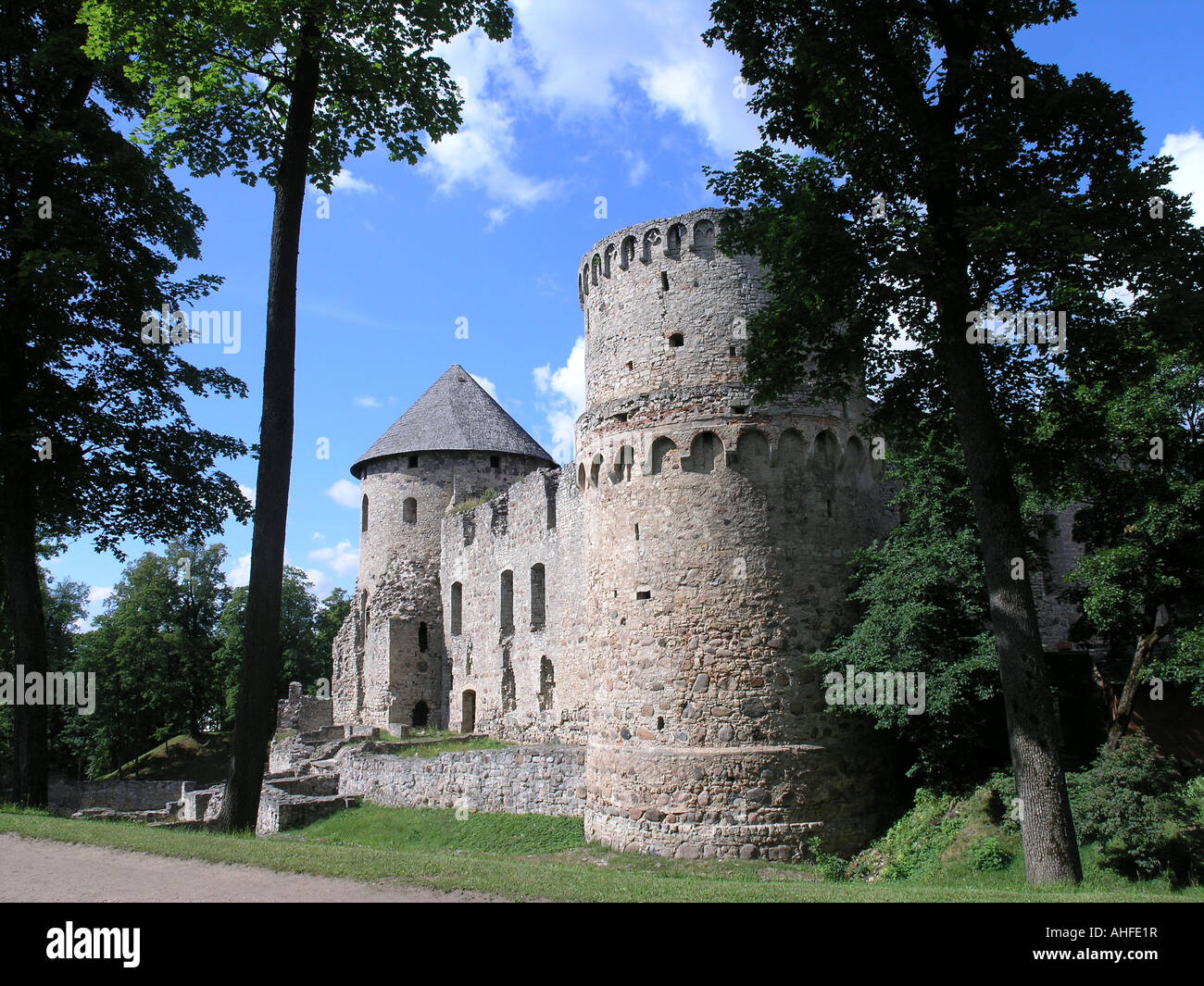 Medieval bishop's castle Cesis Latvia Mittelalterliche Bischofsburg von Cesis Lettland Stock Photo