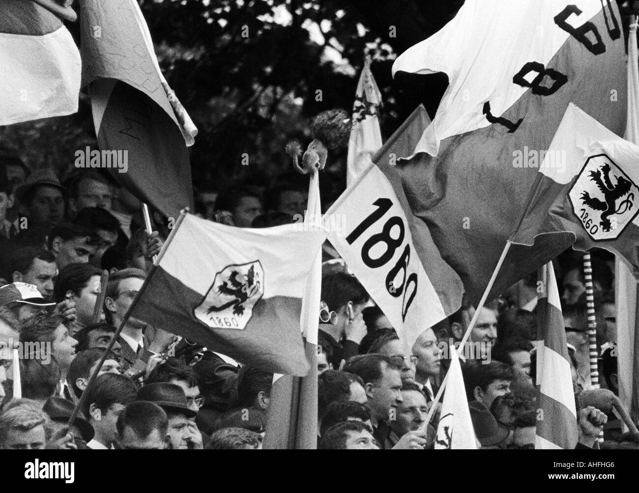 football, Bundesliga, 1965/1966, Borussia Dortmund versus TSV 1860 Munich 0:2, Rote Erde Stadium in Dortmund, crowd of spectators, Munich fans Stock Photo