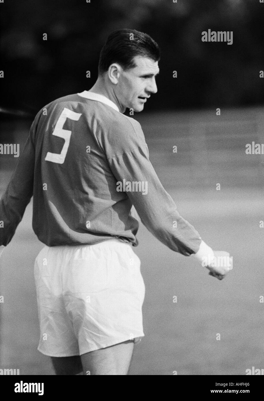 football, Regionalliga, 1965/1966, promotion match to the Bundesliga 1966/1967, Fortuna Duesseldorf versus Kickers Offenbach 2:0, Rhein Stadium in Duesseldorf, football player, Hermann Nuber (Offenbach) Stock Photo