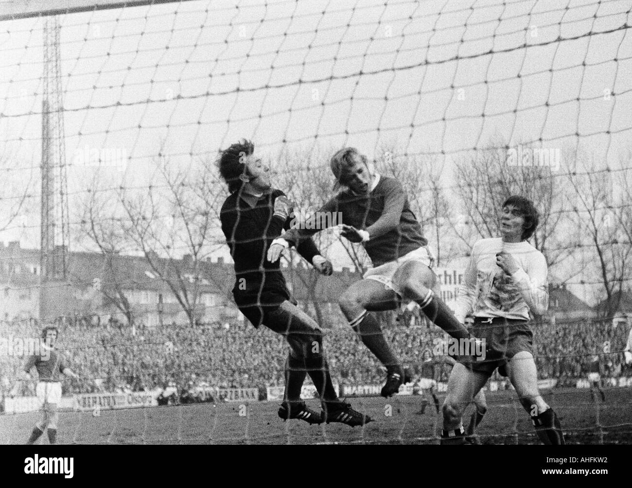 Football Bundesliga 1971 1972 Fc Schalke 04 Versus Hamburger Sv Stock Photo Alamy