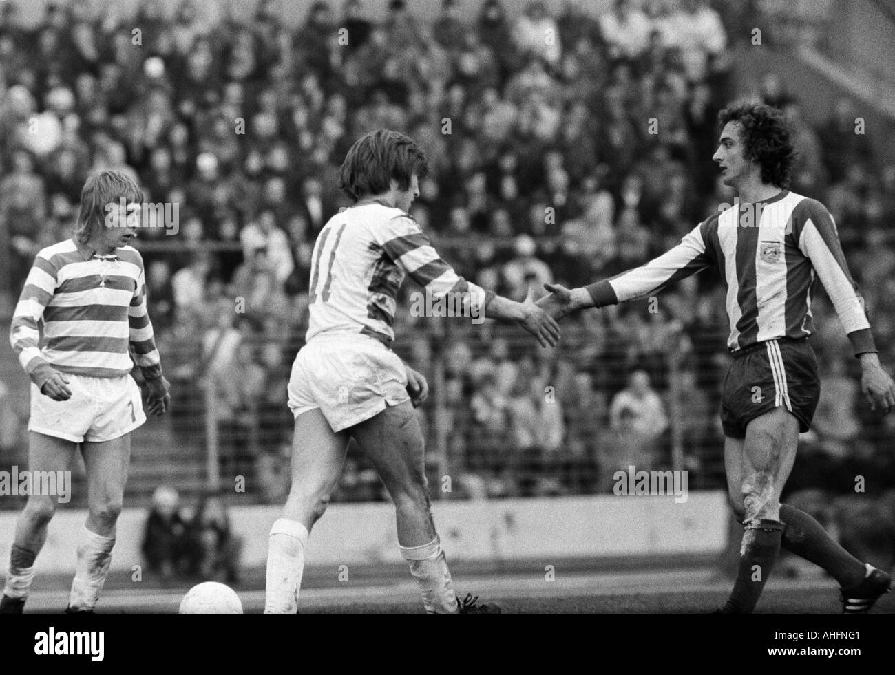 football, Bundesliga, 1971/1972, Wedau Stadium in Duisburg, MSV Duisburg versus FC Bayern Munich 3:0, scene of the match, f.l.t.r. Johannes Riedl (MSV), Ronald Worm (MSV), Guenther Rybarczyk (FCB) Stock Photo