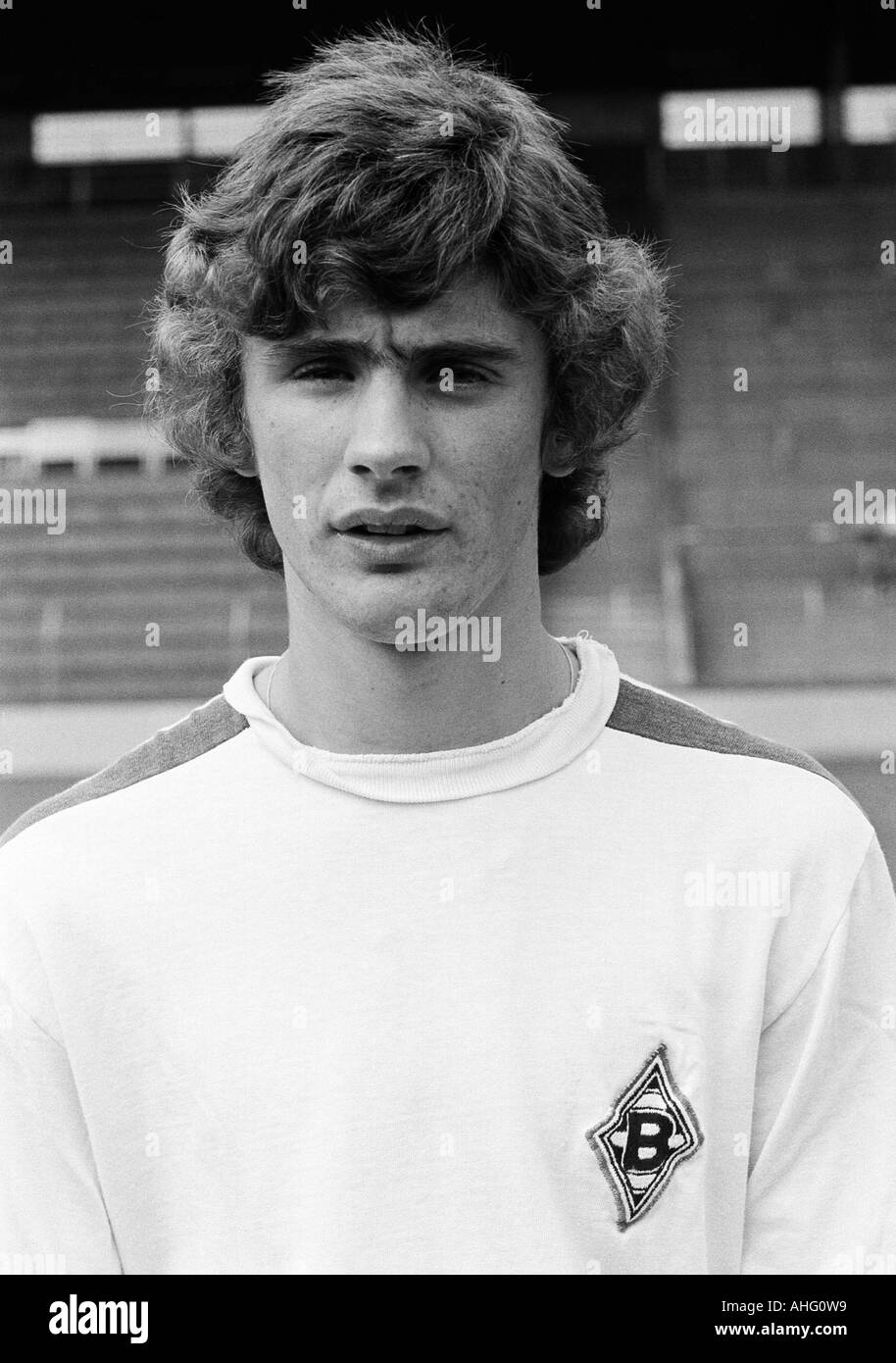 football, Bundesliga, Borussia Moenchengladbach, presentation of the team for the new saison 1975/1976, press photo shooting, portrait of Wilfried Hannes Stock Photo
