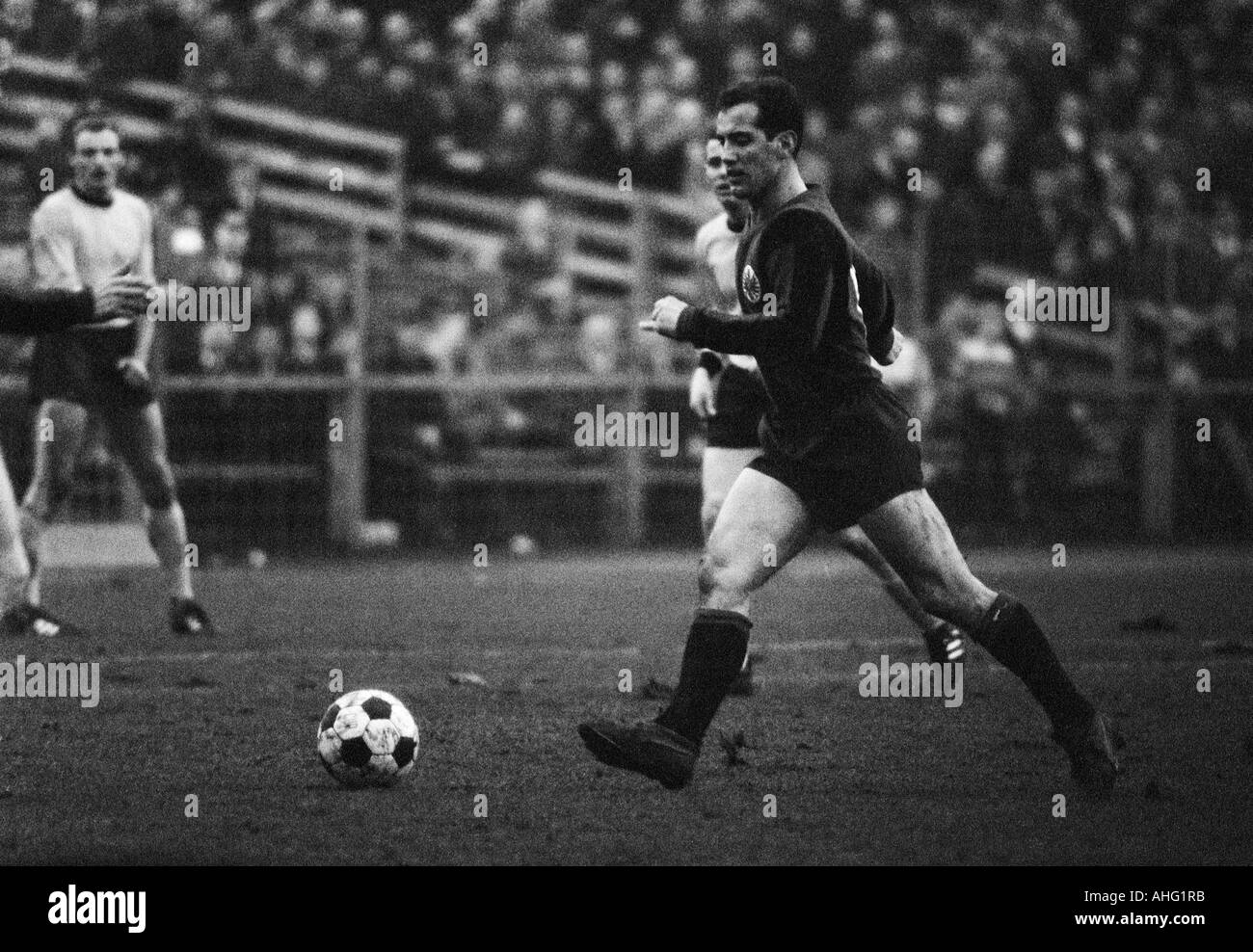 football, Bundesliga, 1966/1967, Borussia Dortmund versus Eintracht Frankfurt 3:1, Stadium Rote Erde in Dortmund, scene of the match, f.l.t.r. Gerd Peehs (BVB), Wolfgang Solz (Frankfurt) Stock Photo