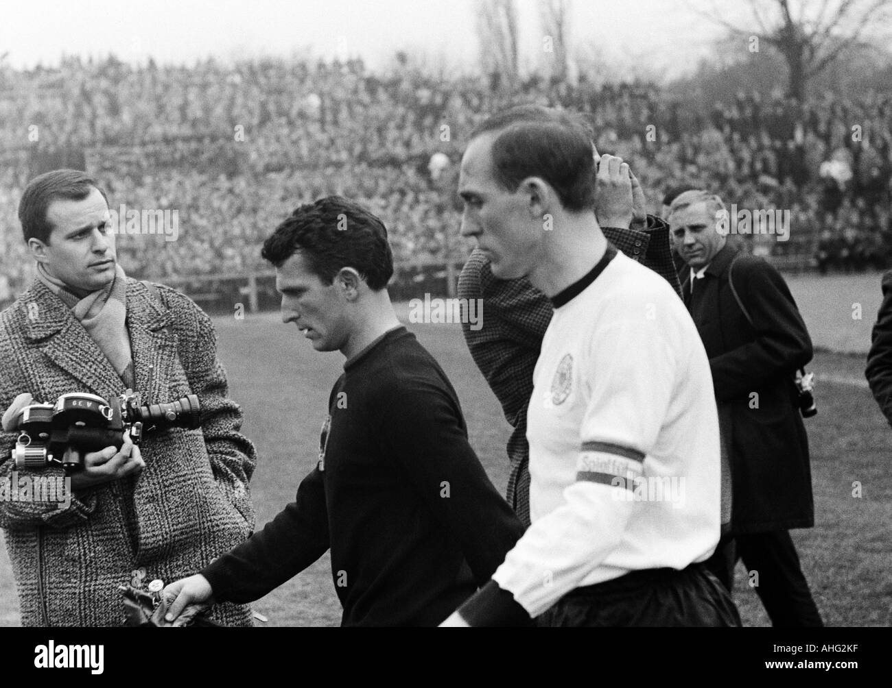 Fussballlaenderspiel High Resolution Stock Photography and Images - Alamy
